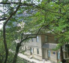 半山寺
