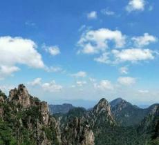 圣泉峰
