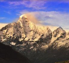 四姑娘山