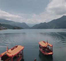 雷波马湖