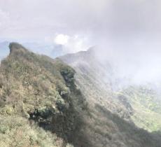 香炉峰